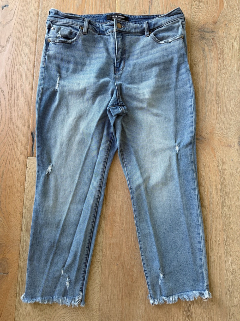 Liverpool Light Blue Distressed Crop Jeans